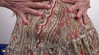 Two girls one mature stepmom and dildo