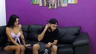 I seduce my brother-in-law to show that he is unfaithful, but he ends up fucking me without a condom and cumming inside